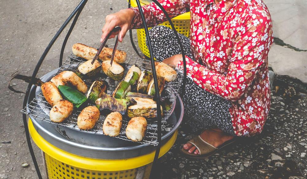 Chuối nếp nướng chín vàng, thơm ngon